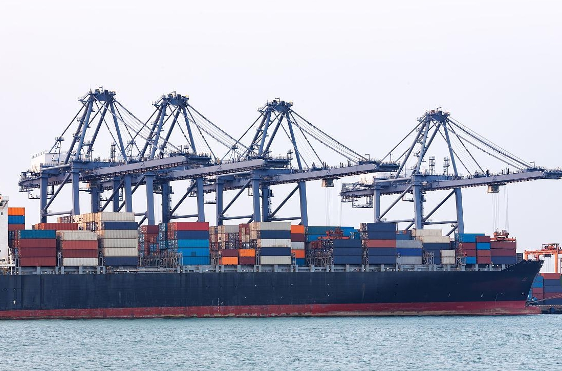 Romania shipping services
